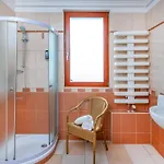 Szalajka Liget Es Apartmanhazak מלון