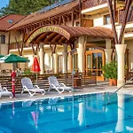 Szalajka Liget Es Apartmanhazak 4*