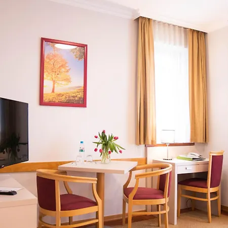 Szalajka Liget és 4*