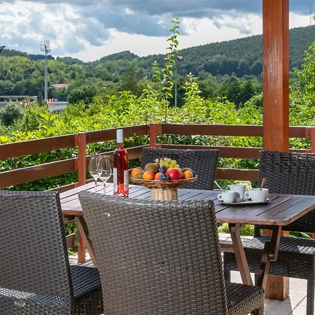 Szalajka Liget Es Apartmanhazak ホテル 4*