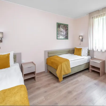 ホテル Szalajka Liget Es Apartmanhazak
